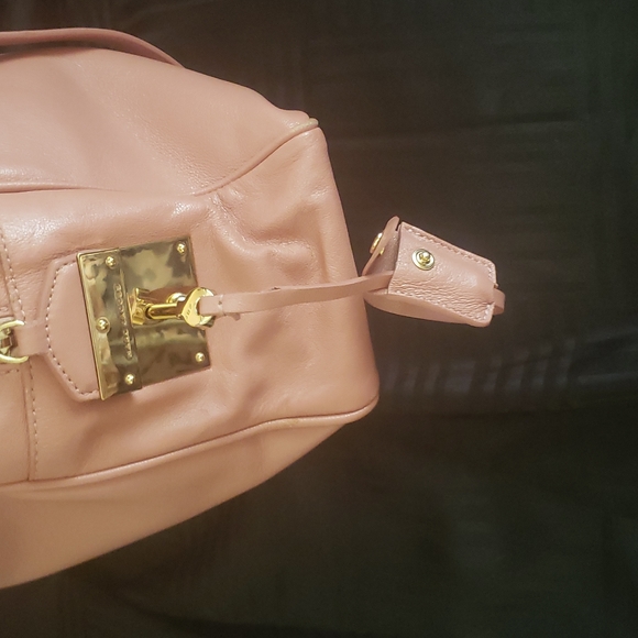 Marc Jacobs Rosewood with Pale Gold - Picture 2 of 4